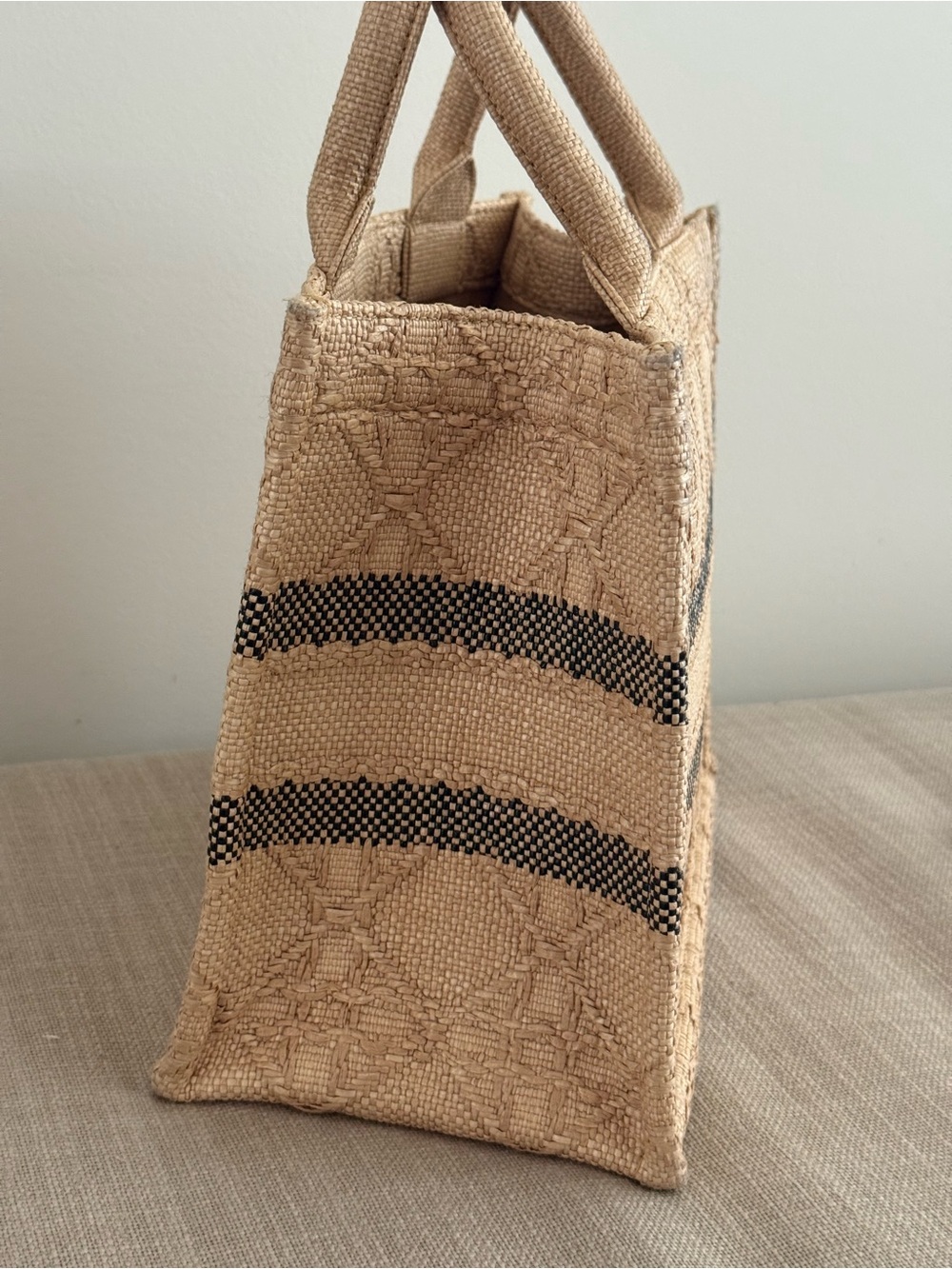 Dior Small Raffia Book Tote - Picture 4 of 7